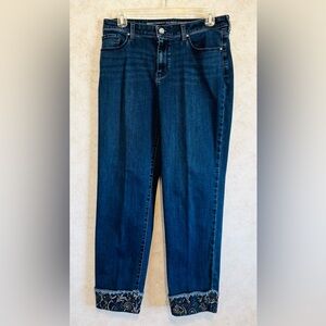 Chico's Size 1 Perfect Stretch Girlfriend Straight Leg Ankle Jeans Embroidered